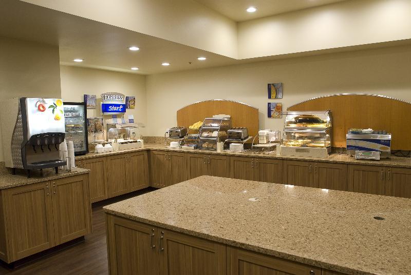 Hotel Express Spokane-downtown By Ihg 2*